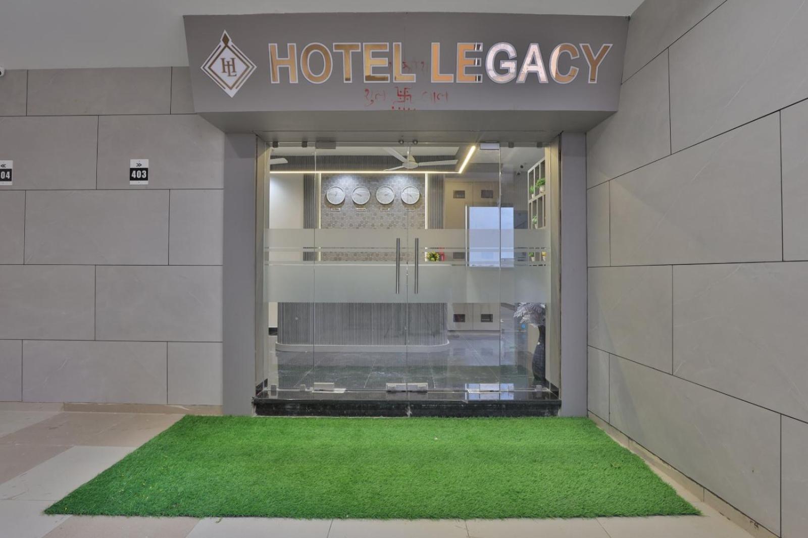 Legacy Hotel 3*