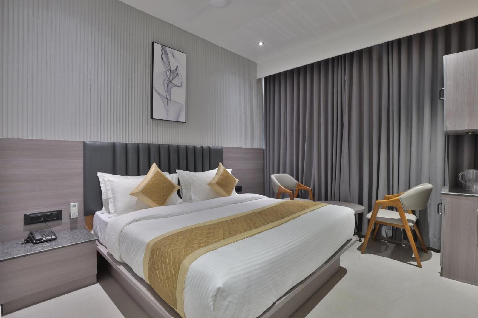 Legacy Hotel