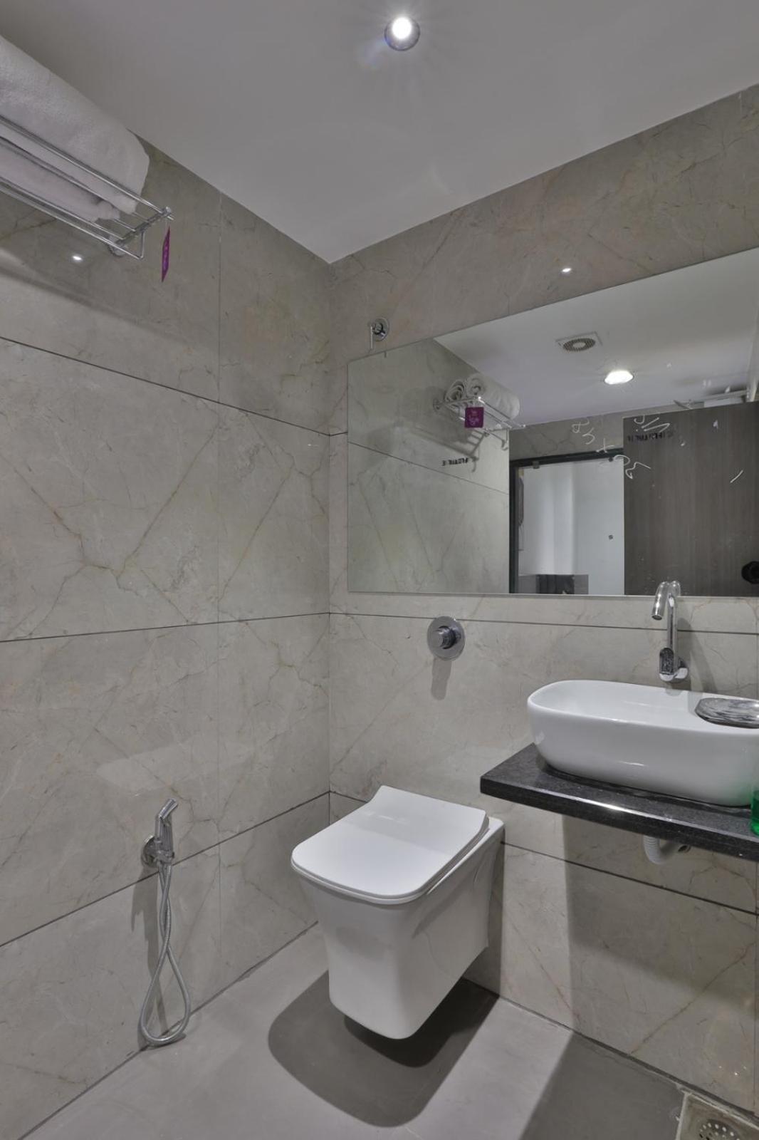Hotel Legacy 3*